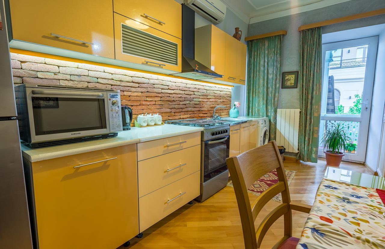 Gallery Apartment Tbilisi Exterior foto