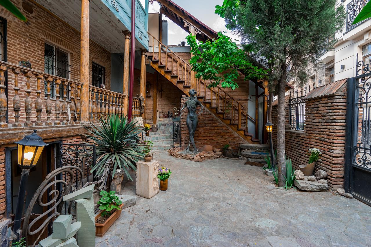 Gallery Apartment Tbilisi Exterior foto
